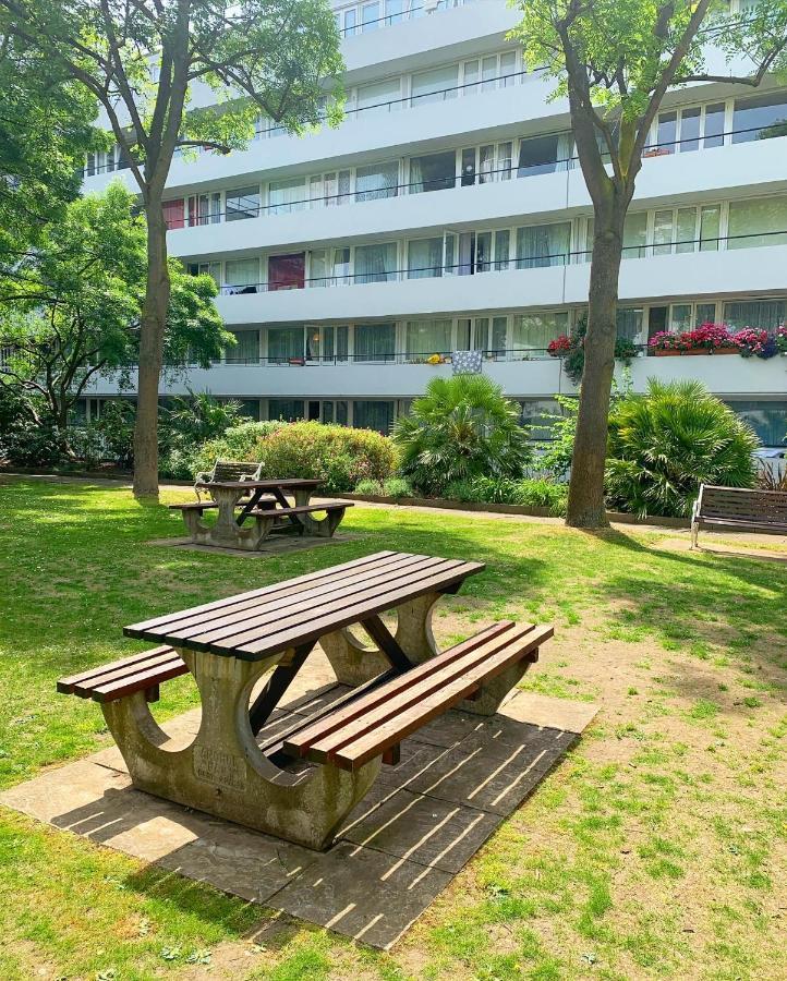 Garden Beautiful Cozy Flat , Recent Decorated. London Exterior photo